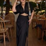 Siyah Keten Kruvaze Etek