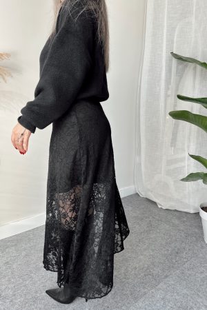 Siyah Dantel Asimetrik Etek - Görsel 3