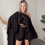 Siyah İpek Vual Oversize Asimetrik Pelerin
